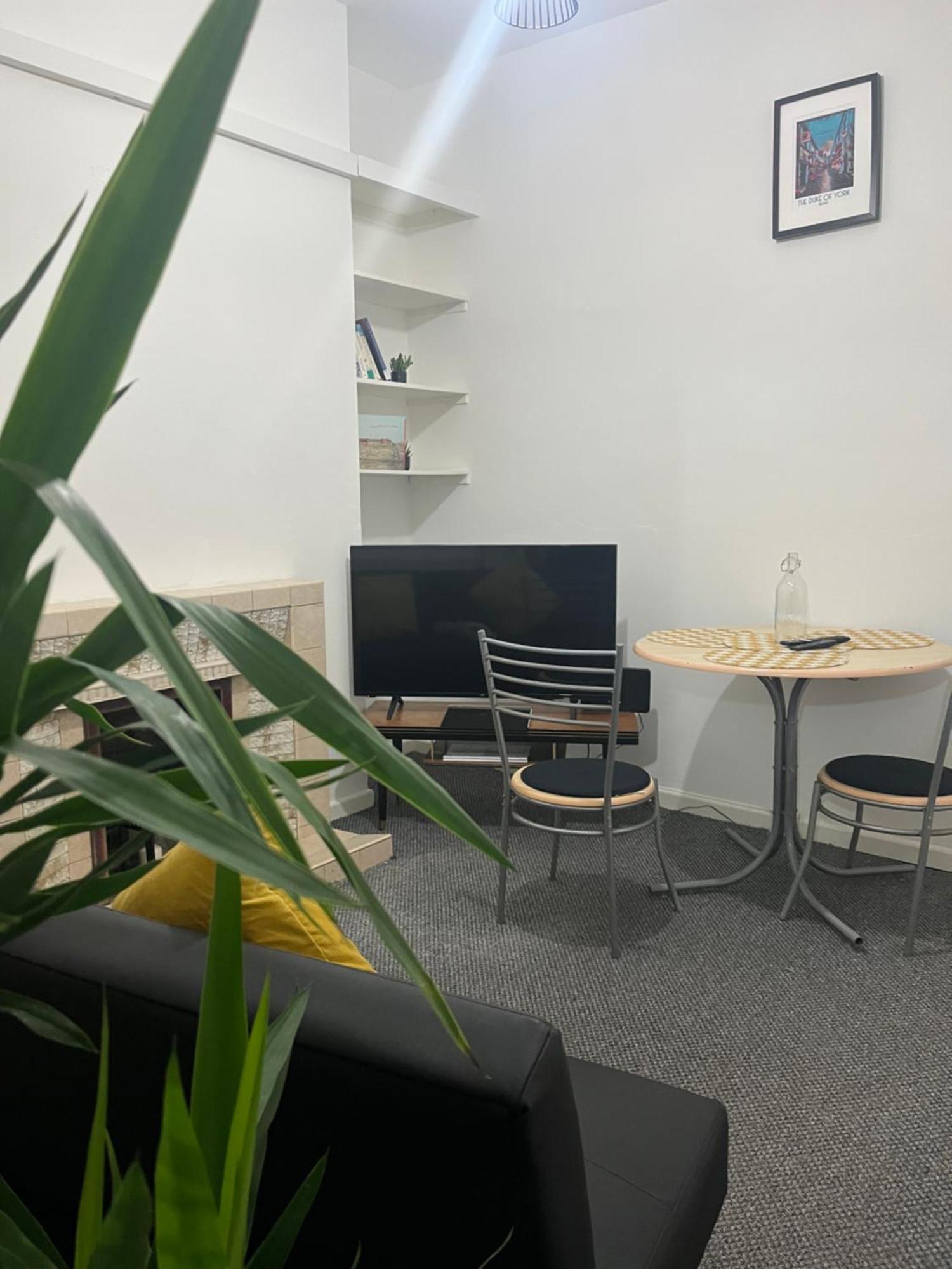 Loganberry Apartment Belfast Extérieur photo